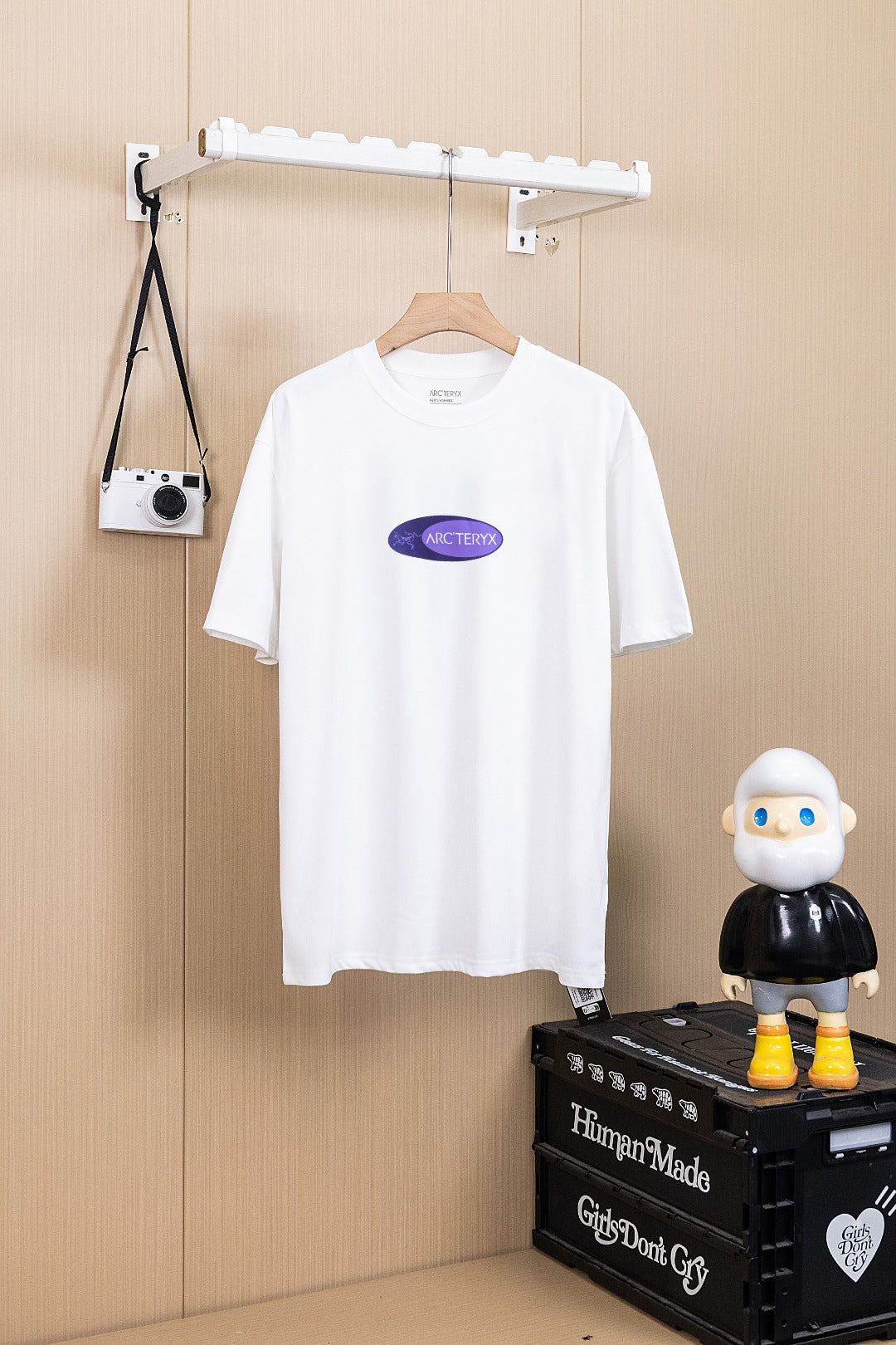 Arc'teryx Multi‑Logo Graphic Crew Neck Short‑Sleeve T‑Shirt, Unisex Relaxed Fit Tee