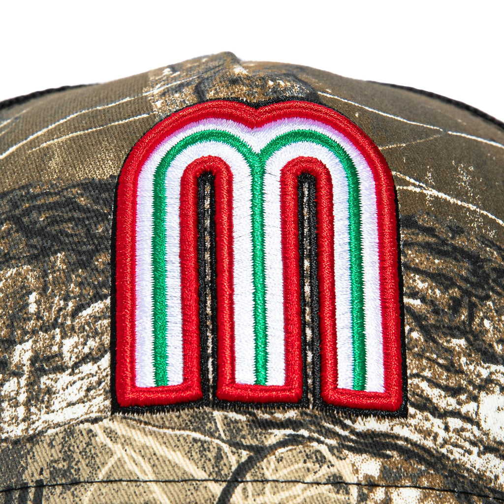 New Era 9Forty A-Frame Mexico World Baseball Classic Mexico Flag Patch Trucker Snapback Hat - Realtree, Black