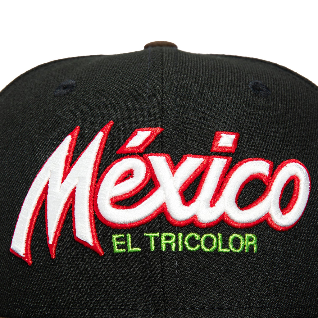 1     New Era 59Fifty Mexico El Tricolor Mexico Flag Patch Script Hat - Black, Brown