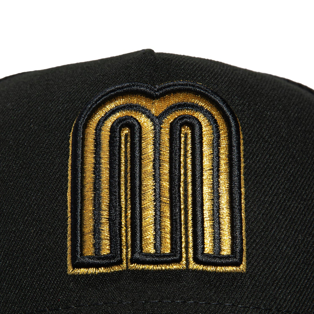 New Era 9Forty A-Frame Mexico World Baseball Classic Mexico Flag Patch Snapback Hat - Black, Metallic Gold