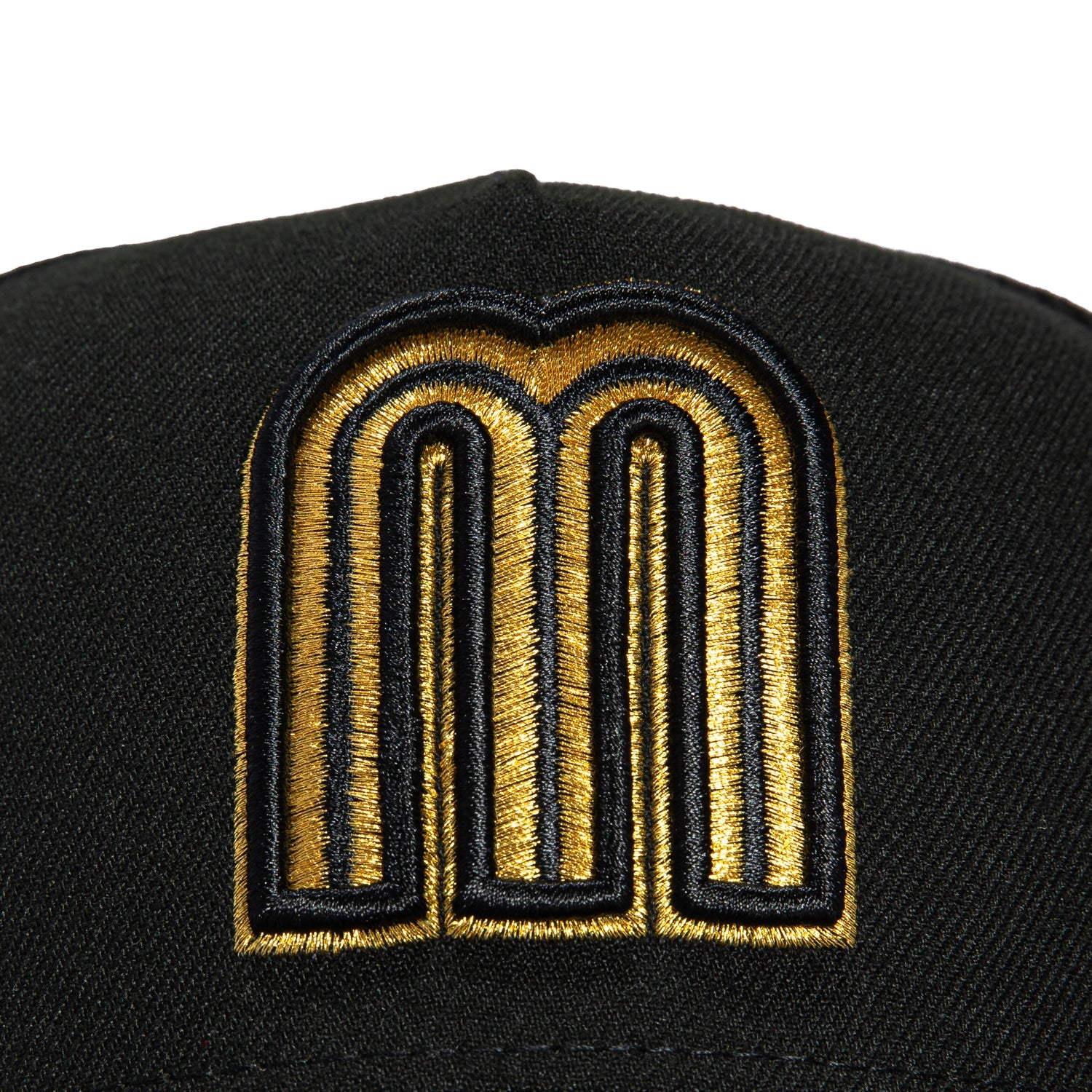 New Era 9Forty A-Frame Mexico World Baseball Classic Mexico Flag Patch Snapback Hat - Black, Metallic Gold