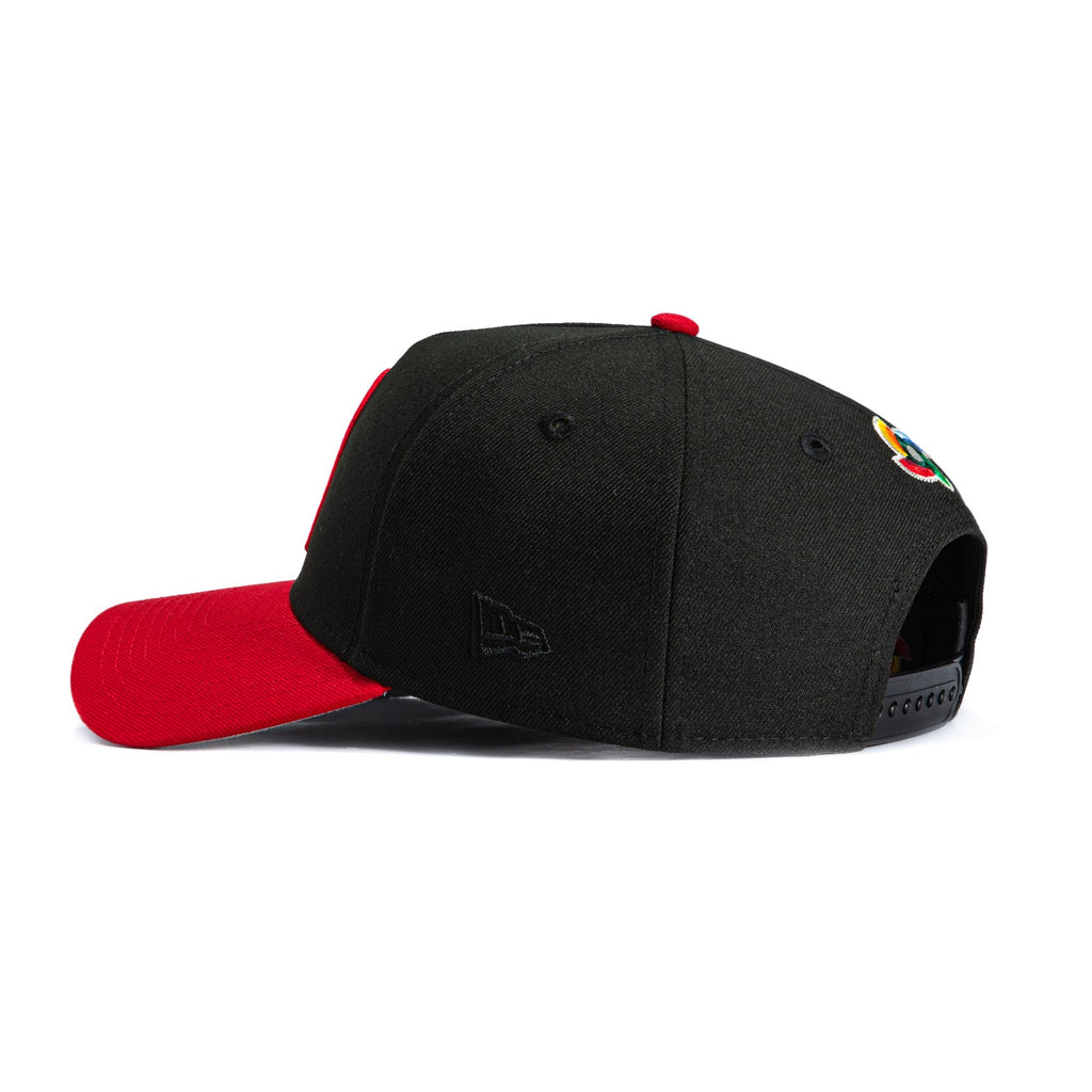 New Era 9Forty A-Frame Mexico World Baseball Classic Mexico Flag Patch Snapback Hat - Black, Red