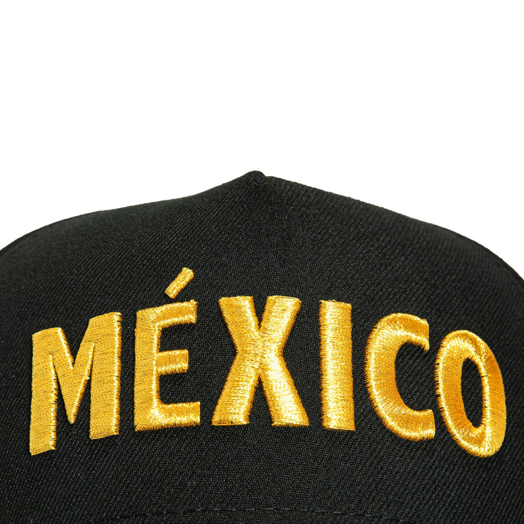 1   New Era 9Forty A-Frame Mexico Mexico Flag Patch Word Snapback Hat - Black, Metallic Gold