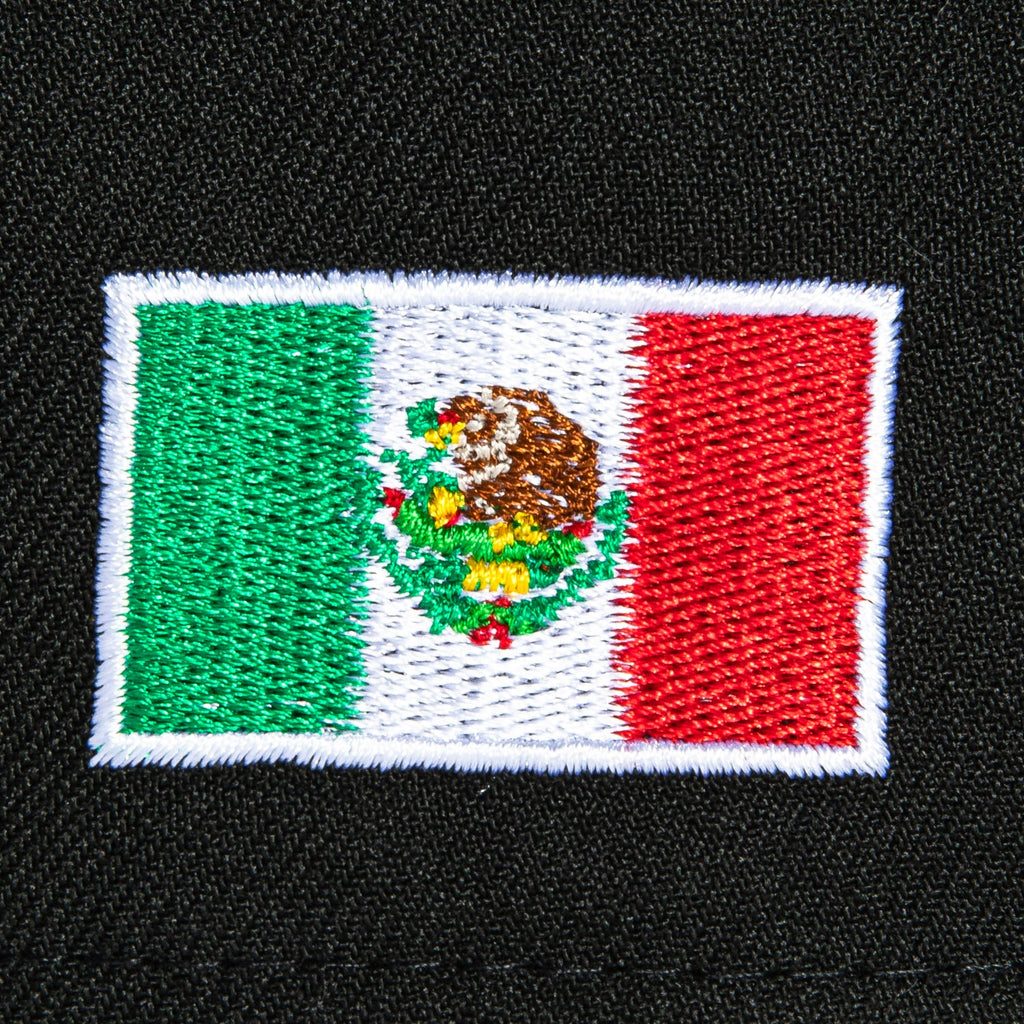 1   New Era 9Forty A-Frame Mexico Mexico Flag Patch Word Snapback Hat - Black, Metallic Gold