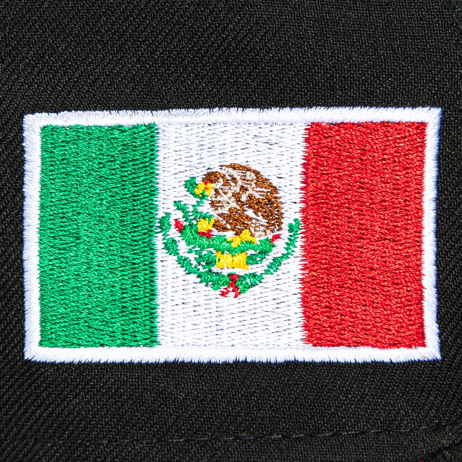 New Era 59Fifty Mexico World Baseball Classic Mexico Flag Patch Hat - Black, Red